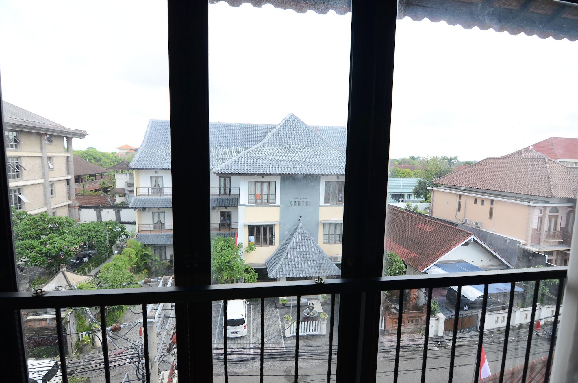 Grand Santhi Hotel Denpasar Exterior foto